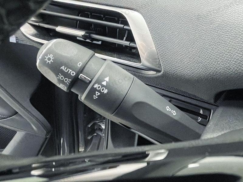 Peugeot 3008 130cv 1.5 bluehdi Allure s&s
