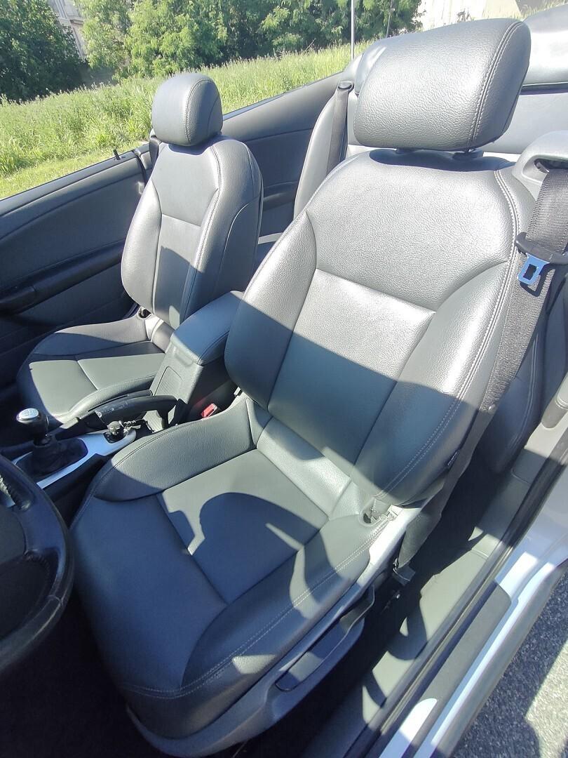 SAAB 9-3 Cabrio 2.0t Vector
