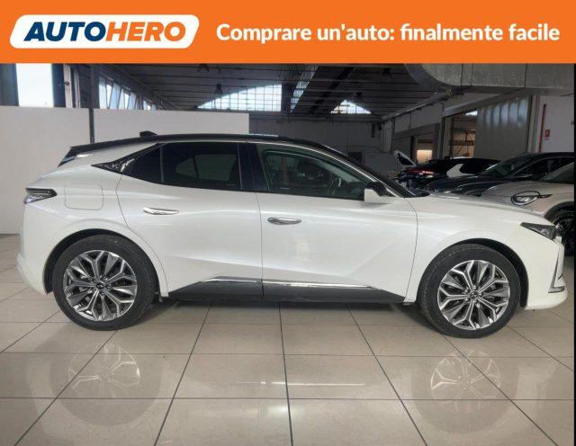 DS AUTOMOBILES DS 4 E-Tense 225 Cross Trocadero