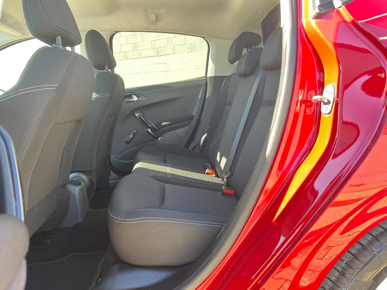 Peugeot 208 1.2 Benzina 82cv 5p. Allure - 2017