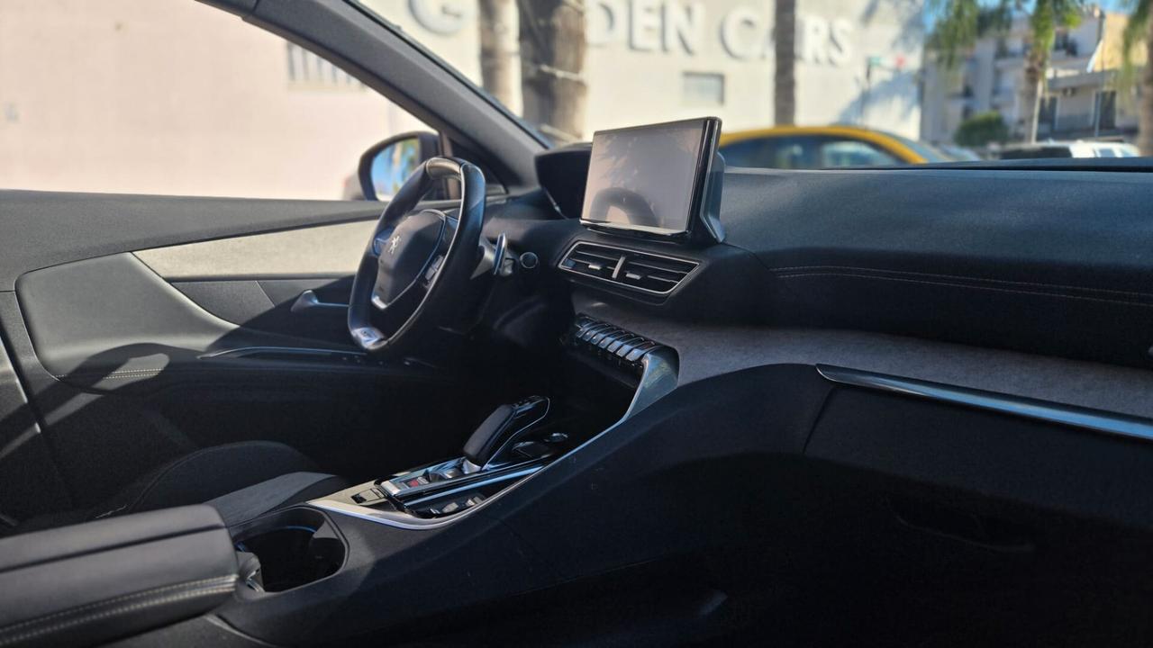 Peugeot 3008 1.6 hybrid4 phev GT Pack 300CV e-eat8 Uff Italy