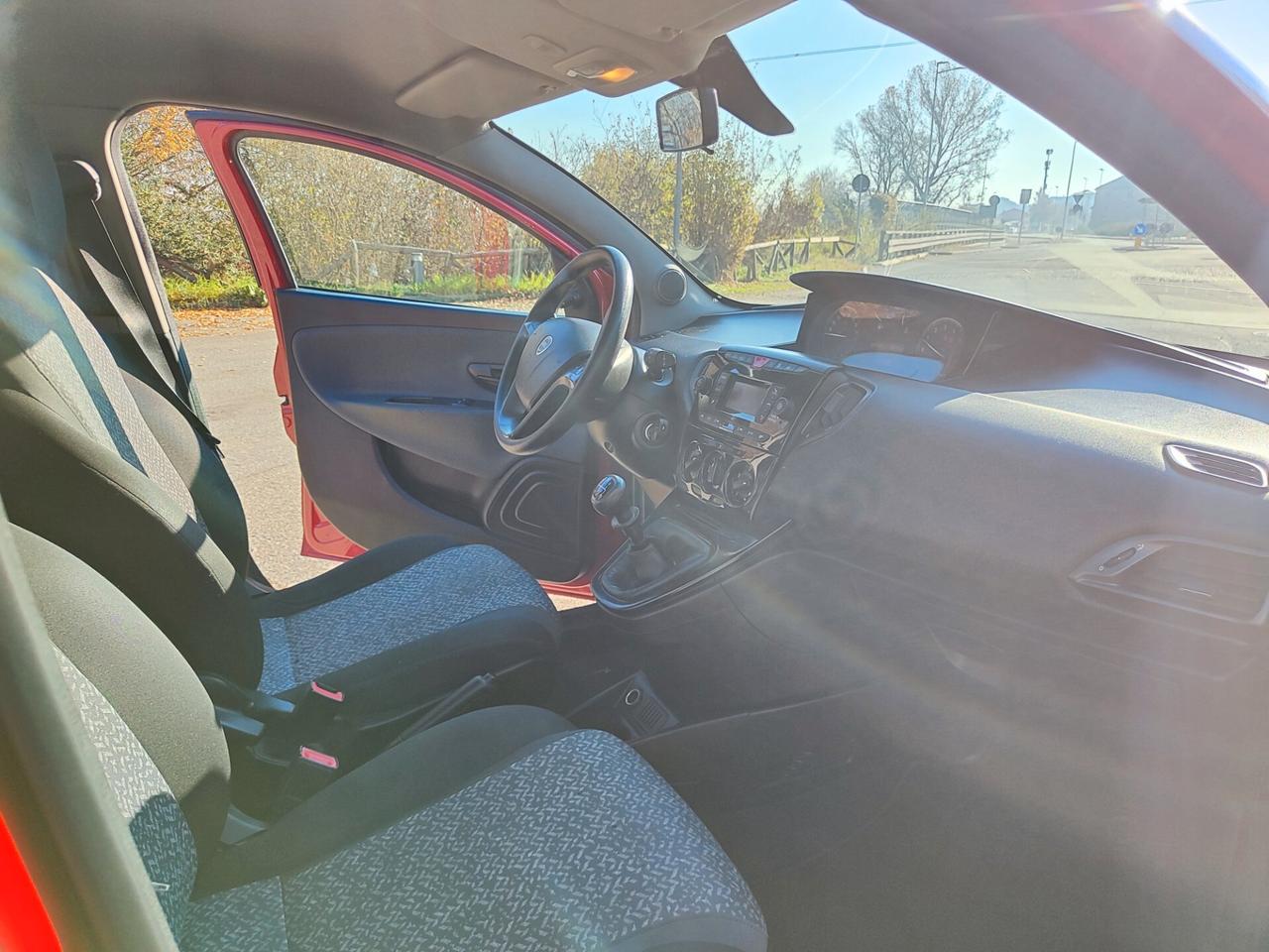 Lancia Ypsilon 1.2 Benzina Euro 6 49.000 KM