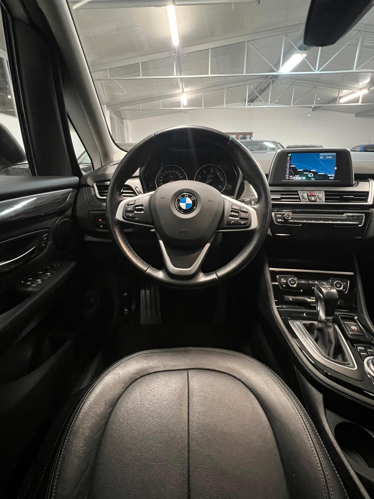 Bmw 2er Active Tourer 218d xDrive Luxury