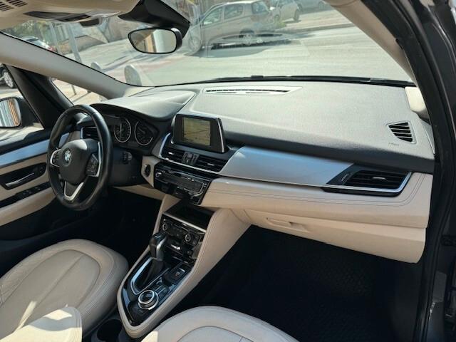 Bmw 2er Active Tourer 216d Luxury Pelle-Led-Navi-C.Autom.