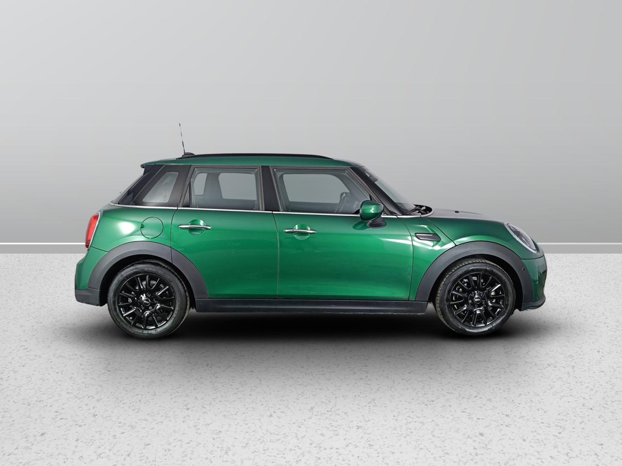 MINI Mini IV F55 2021 5p - Mini 5p 1.5 One Classic 75cv