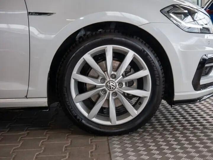 Volkswagen Golf R LINE FULL LED APPLE CAR PLAY SENS PARK DOPPI INT. ALCANTARA