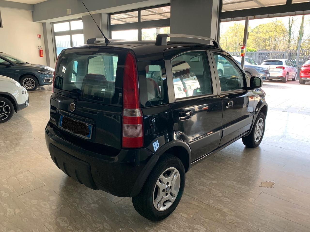 Fiat Panda 1.2 4x4 Climbing GPL