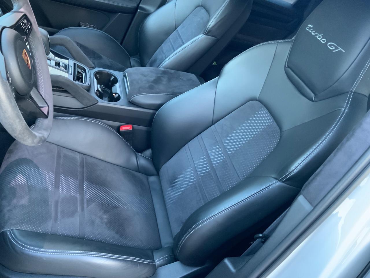 Porsche Cayenne Coupé 4.0 Turbo GT