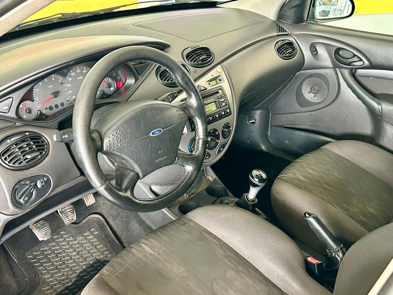Ford Focus *CLIMATIZZATORE* GPL* VETRI NERI NUOVI* ONESTISSIMA * + CHE ECONOMICA!