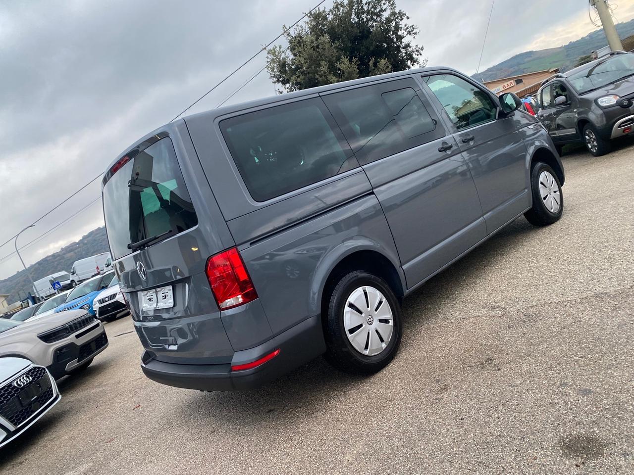 Volkswagen Caravelle T6 2.0 TDI 110CV PC Trendline 9 POSTI