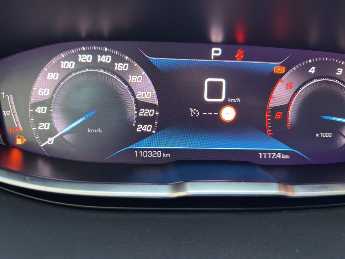 PEUGEOT - 3008 -1.5 BlueHDi 130 EAT8 S&S GT Line