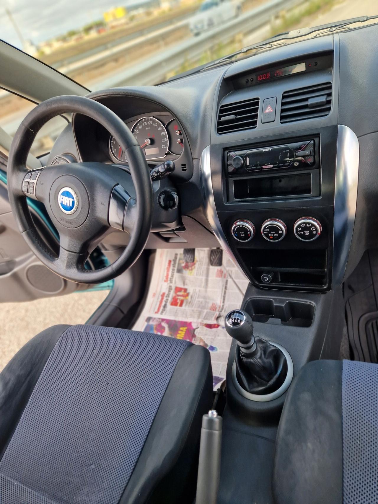 Fiat Sedici 1.9 MJT 4x4 Emotion