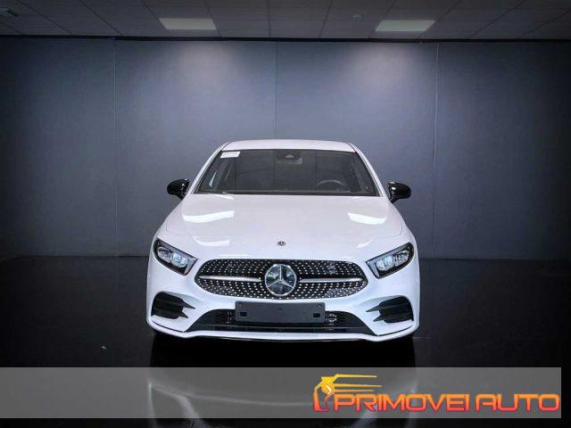 MERCEDES-BENZ A 180 d Automatic 4p. Premium