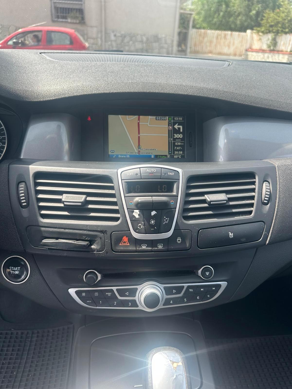 Renault Laguna 2.0 dCi 175CV SporTour Proactive 4Control-05/2011