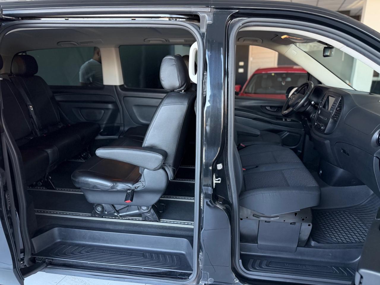 M.B Vito 2.0 116 CDI Tourer Extra-Long IVA ESPOSTA