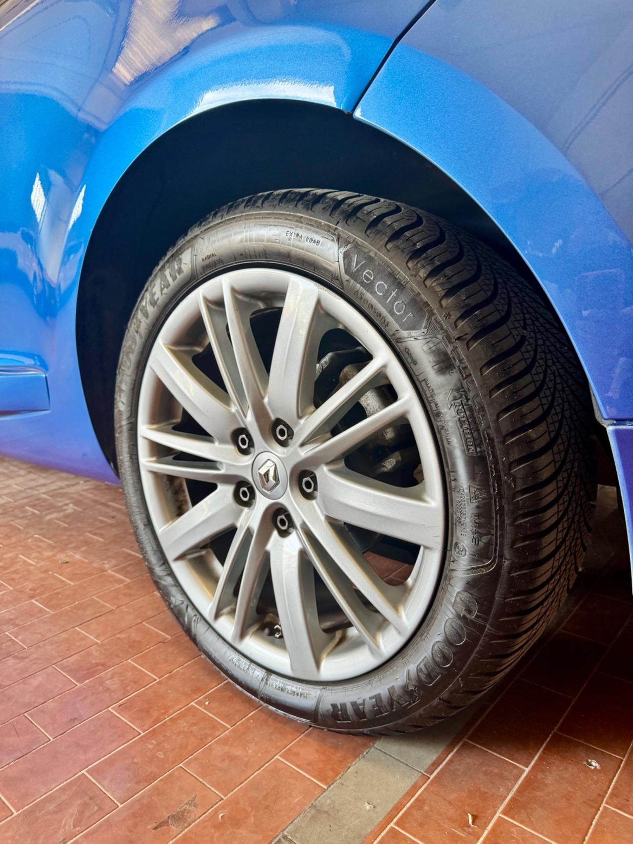Renault Megane Mégane Coupé 1.6 dCi 130CV Start&Stop ESM Energy GT Line