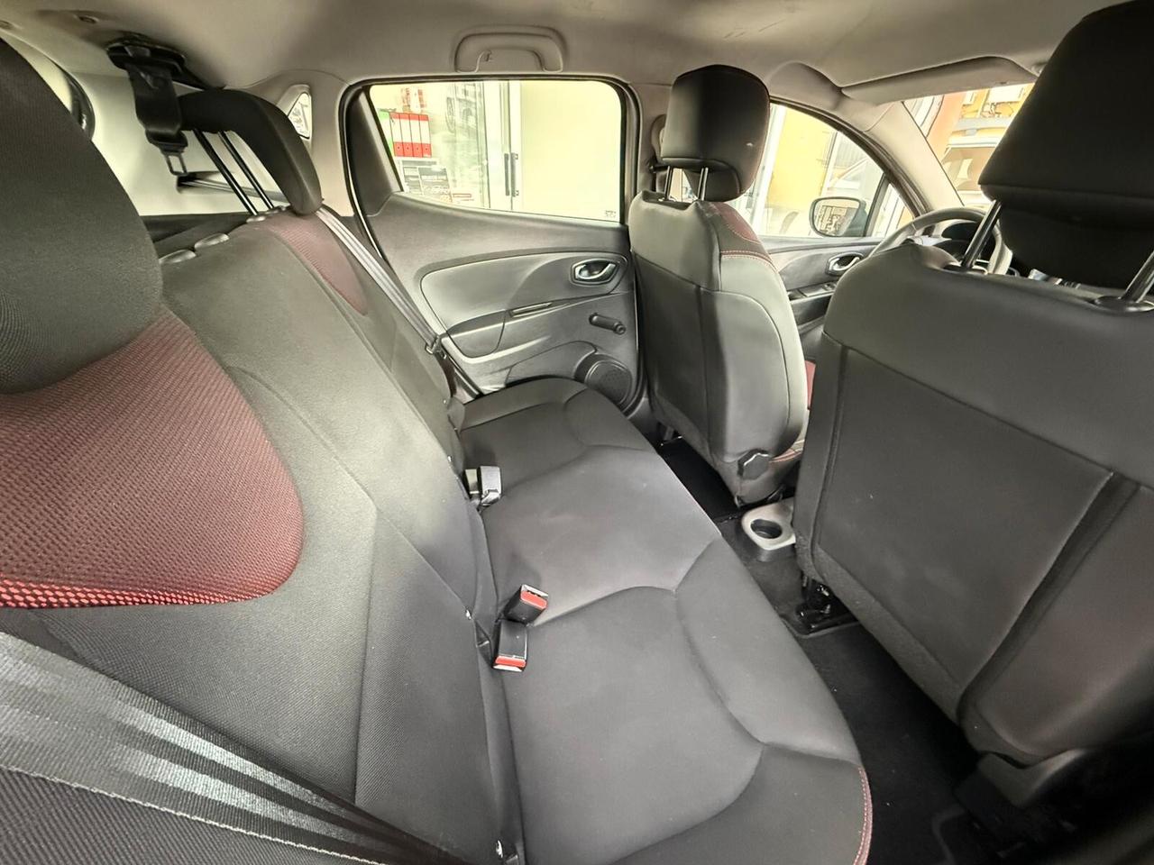 Renault Clio 1.2 75CV 5 porte Life