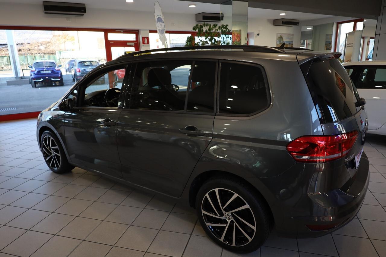 VOLKSWAGEN TOURAN 1.6 TDI SCR Executive 7 Posti