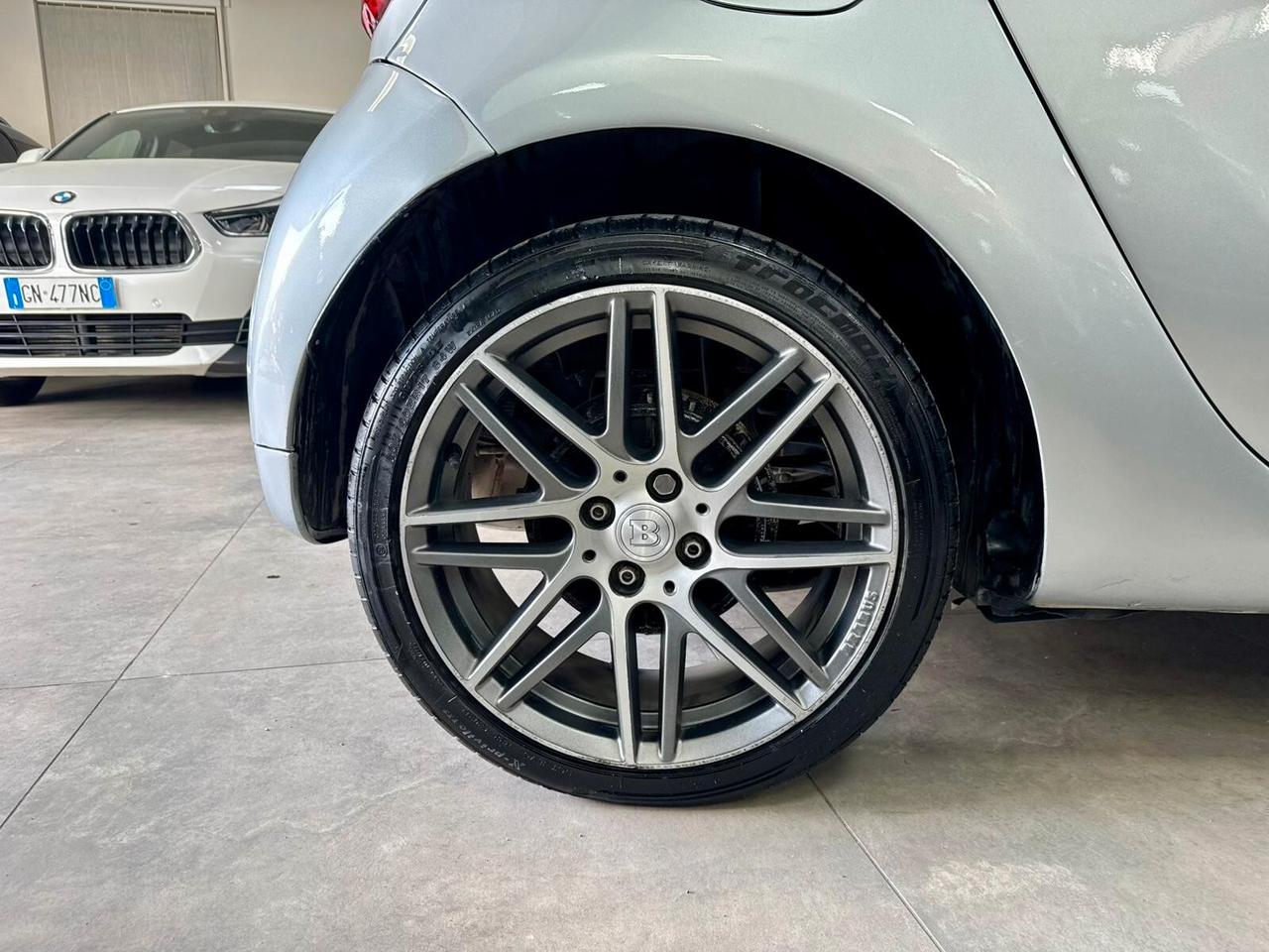 Smart ForFour 1.0 71cv GPL Twinamic Brabus 2017