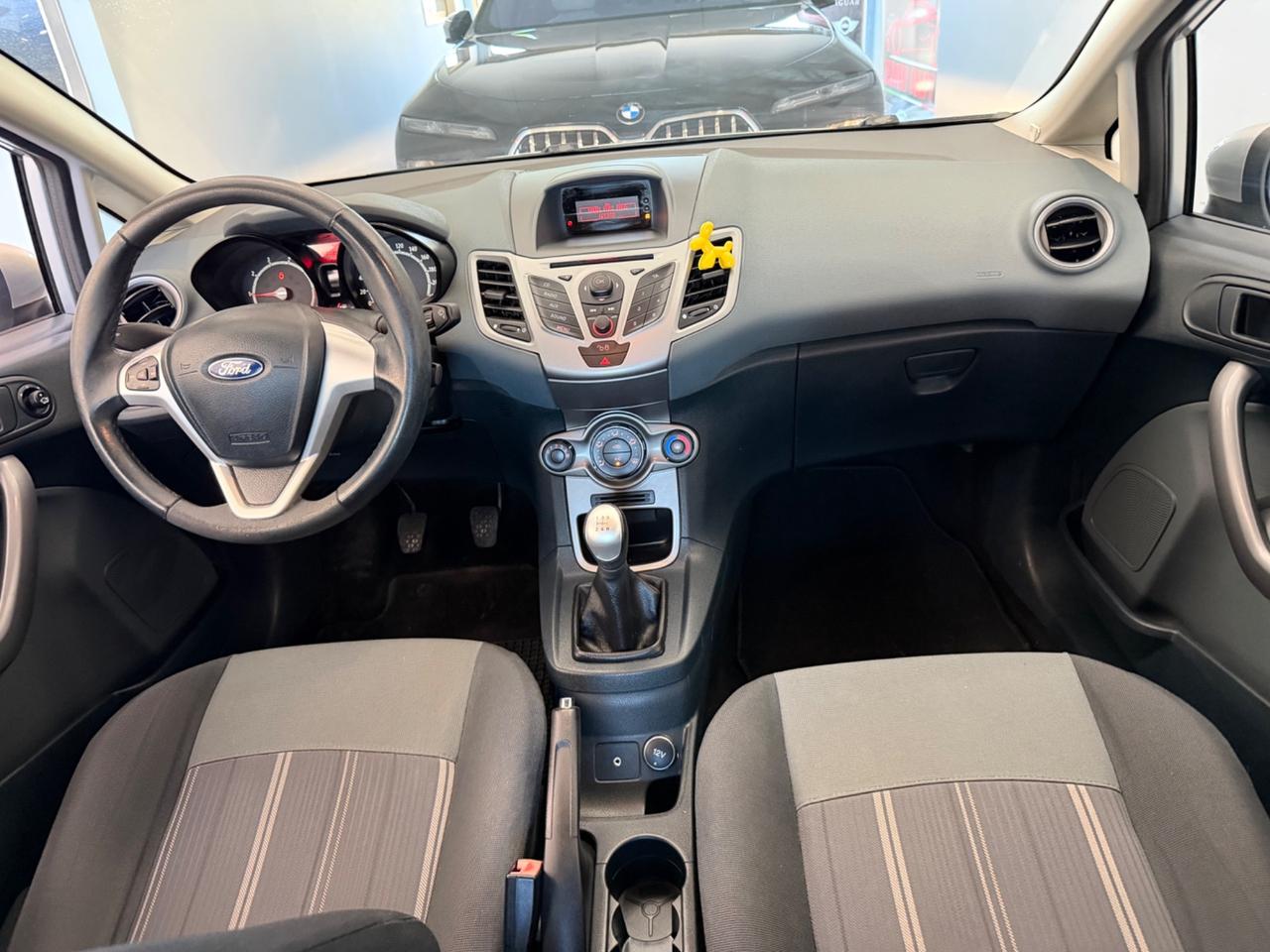 FORD Fiesta 6a serie (2008) Fiesta 1.2 82 CV 5P Titanium (60 kw)