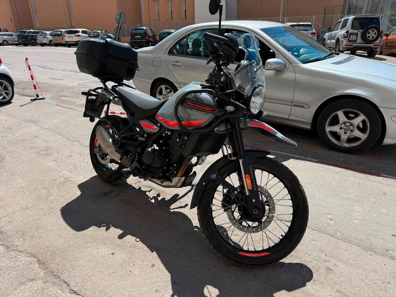 Royal Enfield Himalayan 450 super