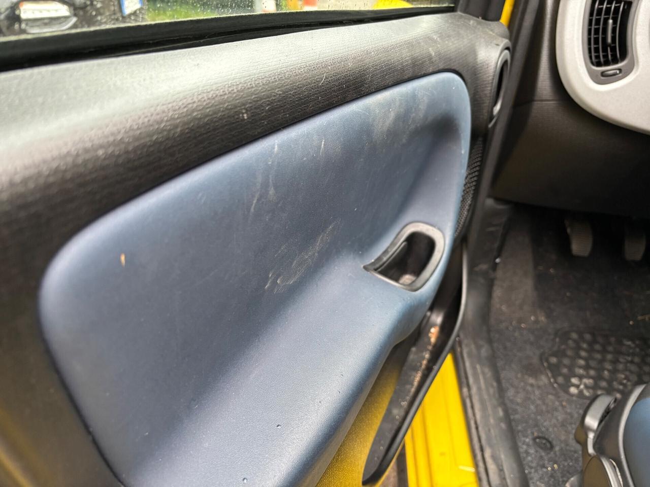 Fiat Panda 1.0 FireFly S&S Hybrid City Cross