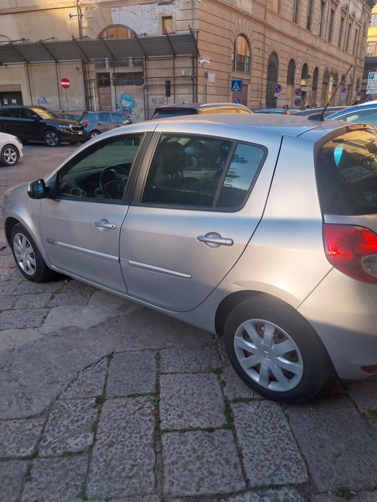 Renault Clio 1.5 dCi 75CV 5 porte Dynamique