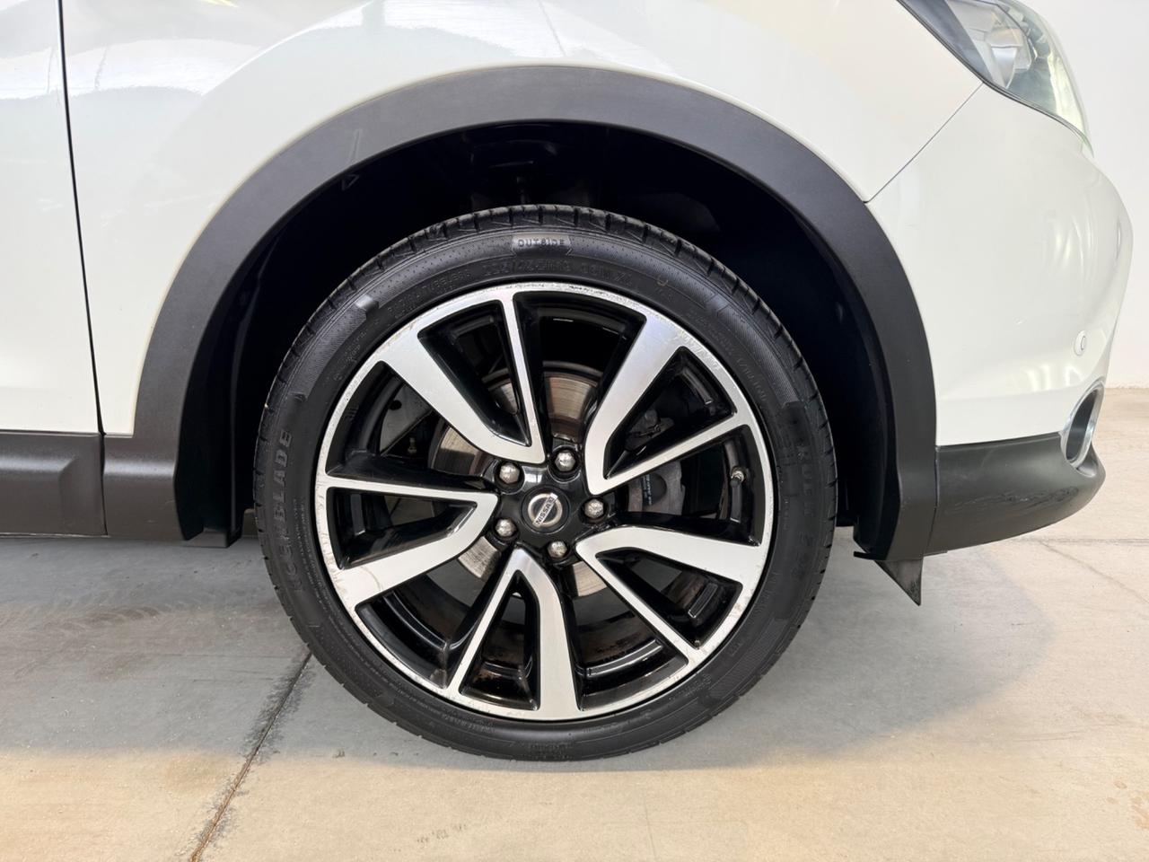 Nissan Qashqai 1.5 dCi DPF Tekna