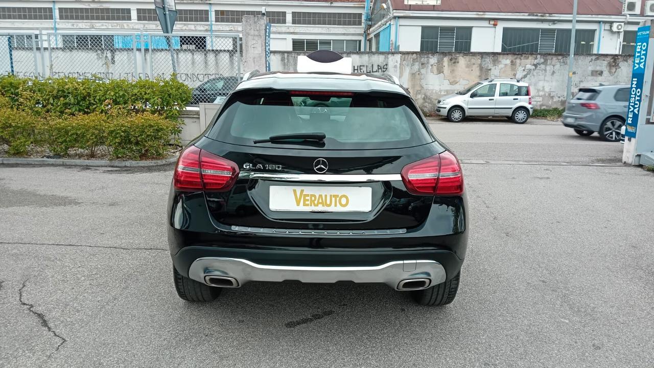 Mercedes-benz GLA 180 Executive