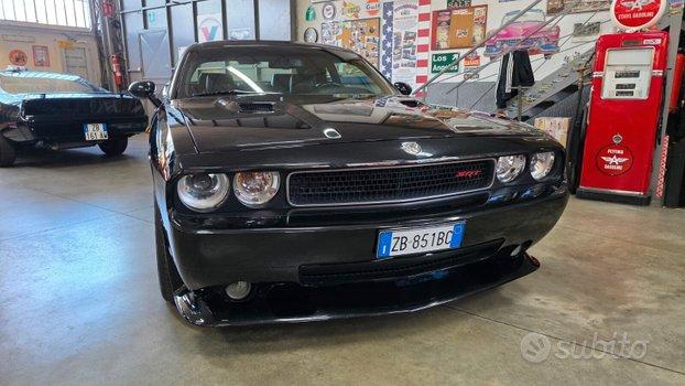Dodge Challenger SRT-8 2009