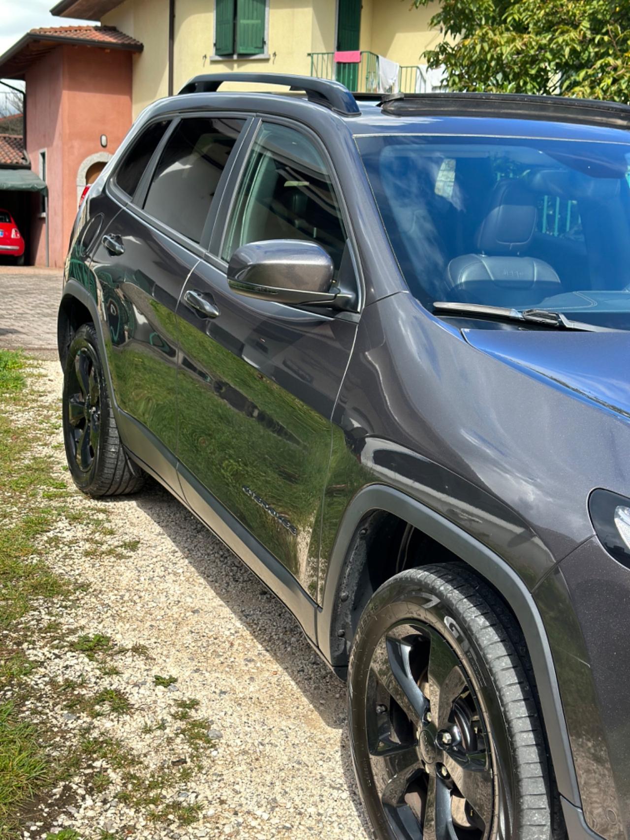 Jeep Cherokee 4WD NIGHT EAGLE KMCERT UNICOPR