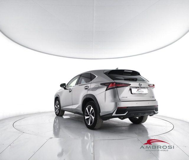 LEXUS NX 300h Hybrid 4WD Luxury