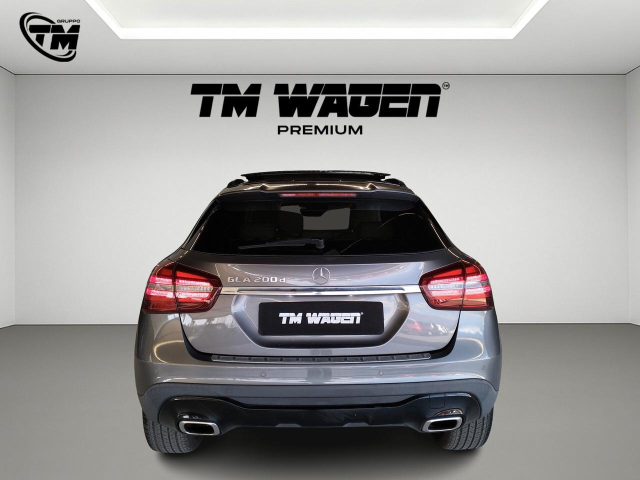 Mercedes-benz GLA 200 d Sport - TETTO APRIBILE