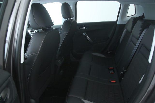PEUGEOT 2008 BlueHDi 100 Allure Retrocamera