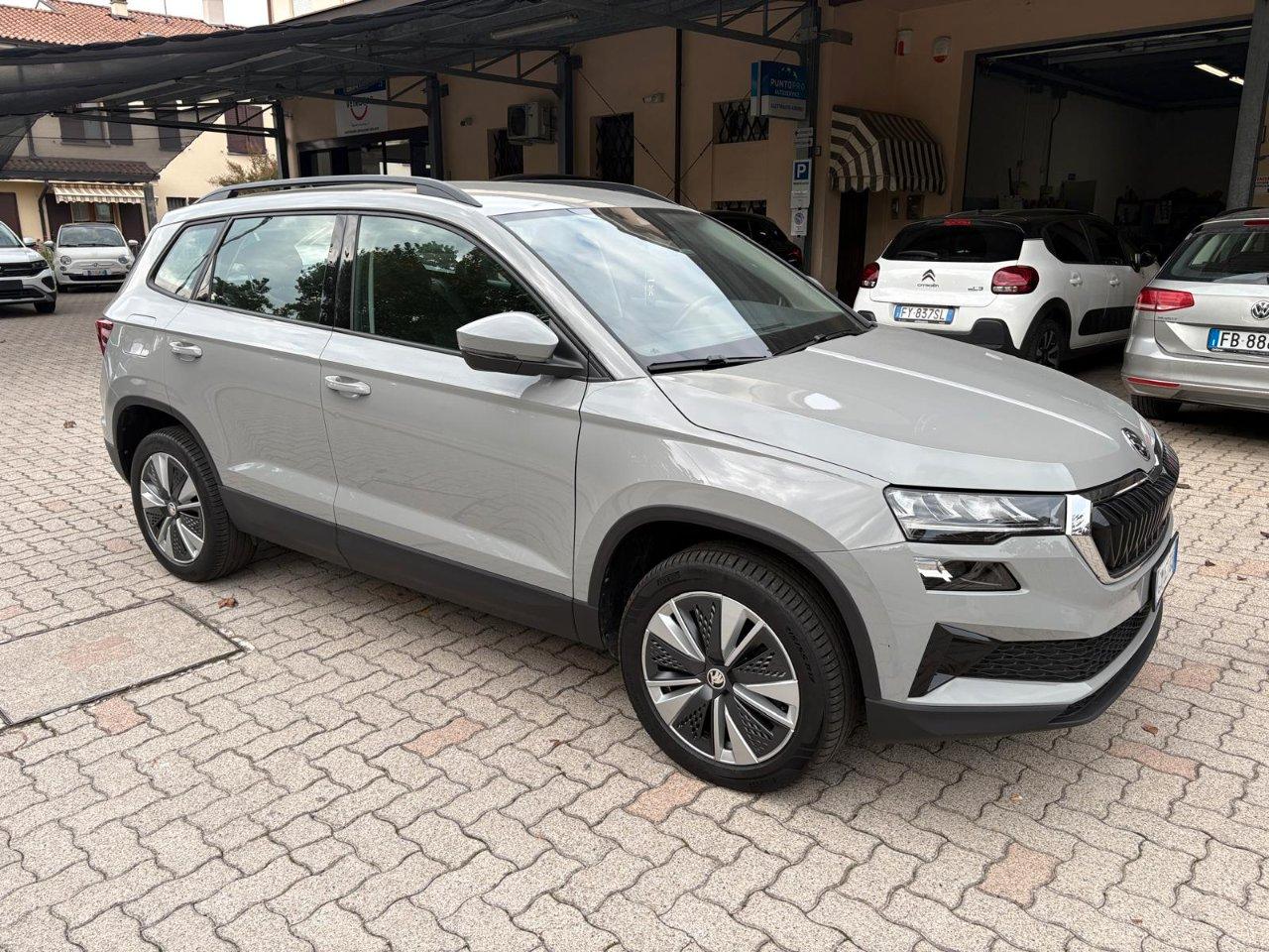 Skoda Karoq 2.0 tdi 115cv OK NEOPATENTATO