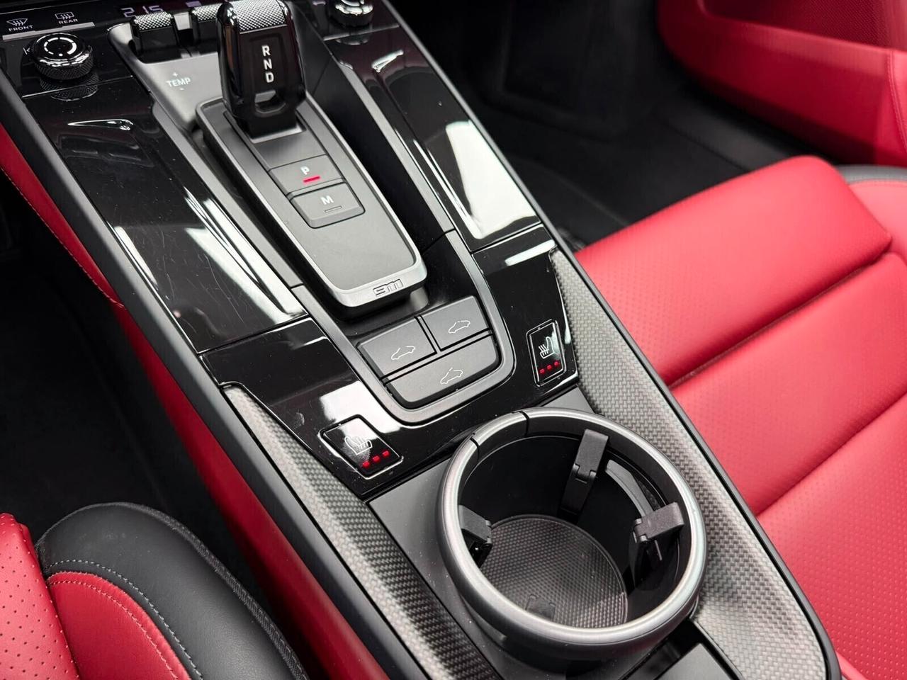 Porsche 911 Carrera GTS (283)