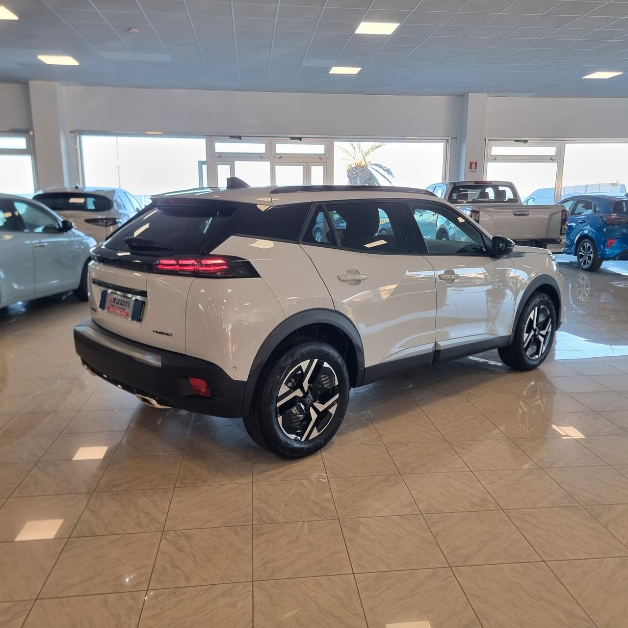 PEUGEOT 2008 ALLURE 1.2 Hybrid 136cv e-DCS6 cambio automatico S&S