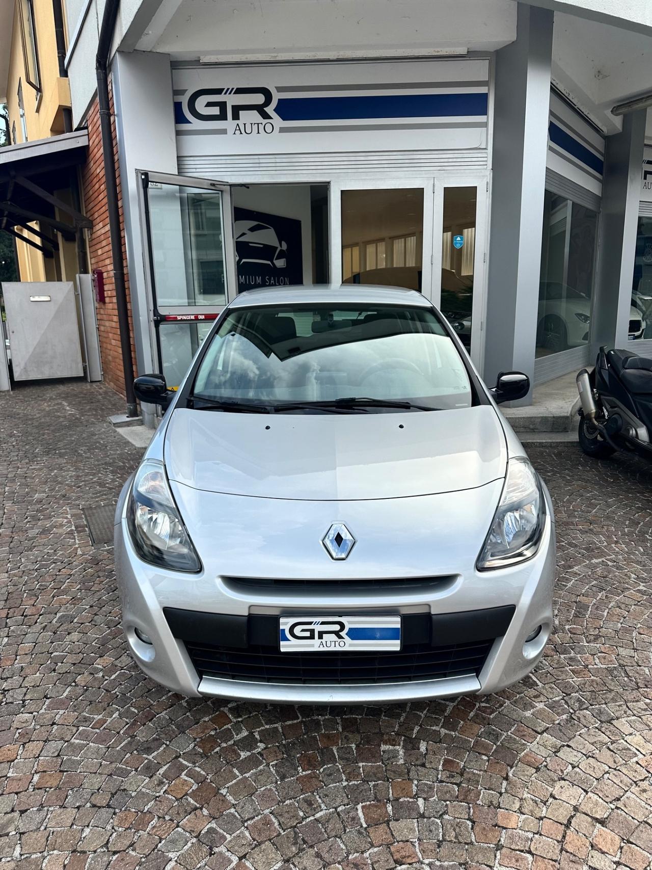 Renault Clio 1.2Bz 75Cv 5P Dynamique -Neopatentati