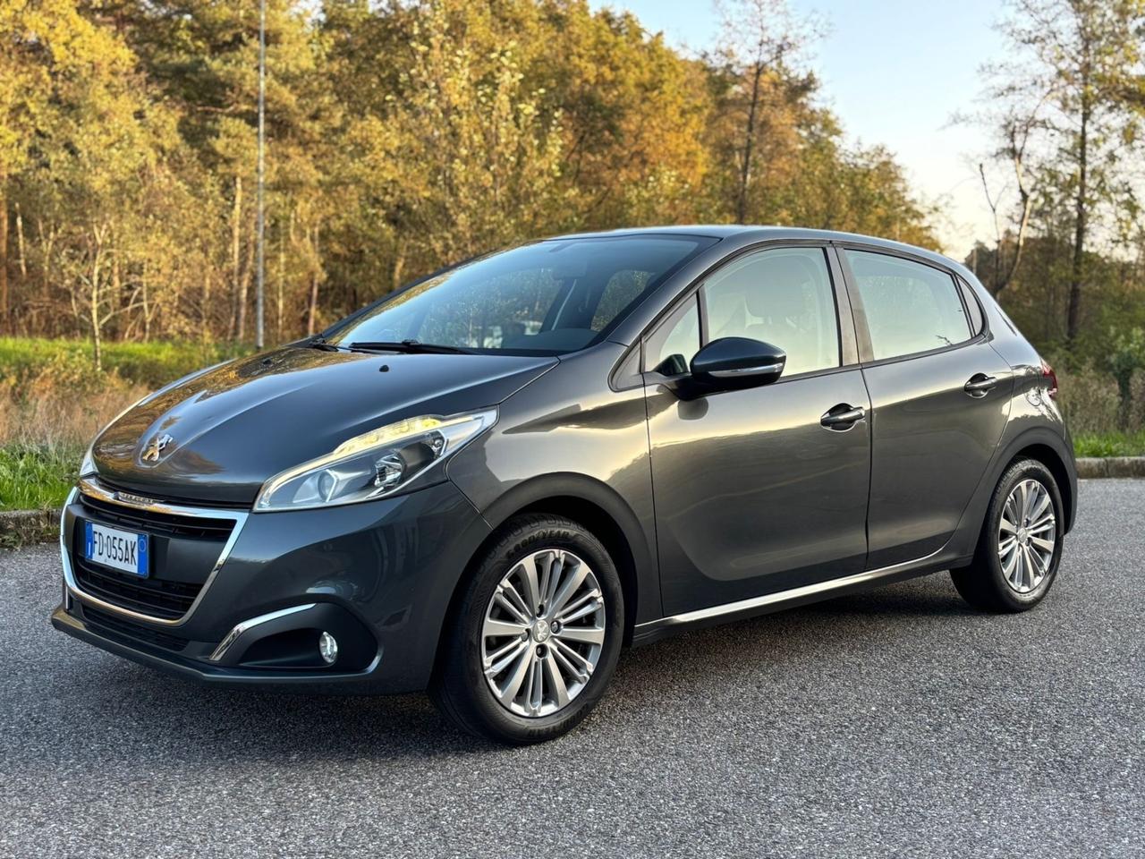 Peugeot 208 PureTech *CARPLAY*NEOPATENTATI*