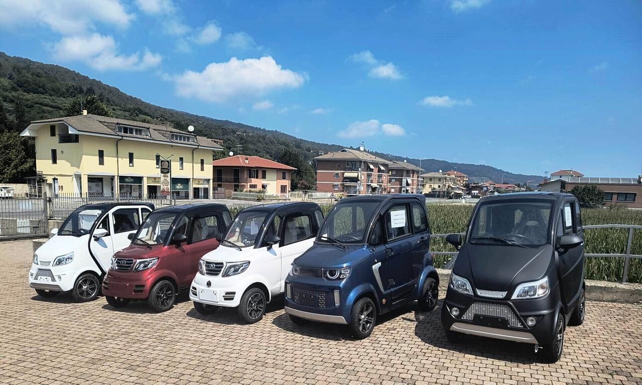 AUTO ANZIANI SENZA PATENTE SENZA PATENTINO