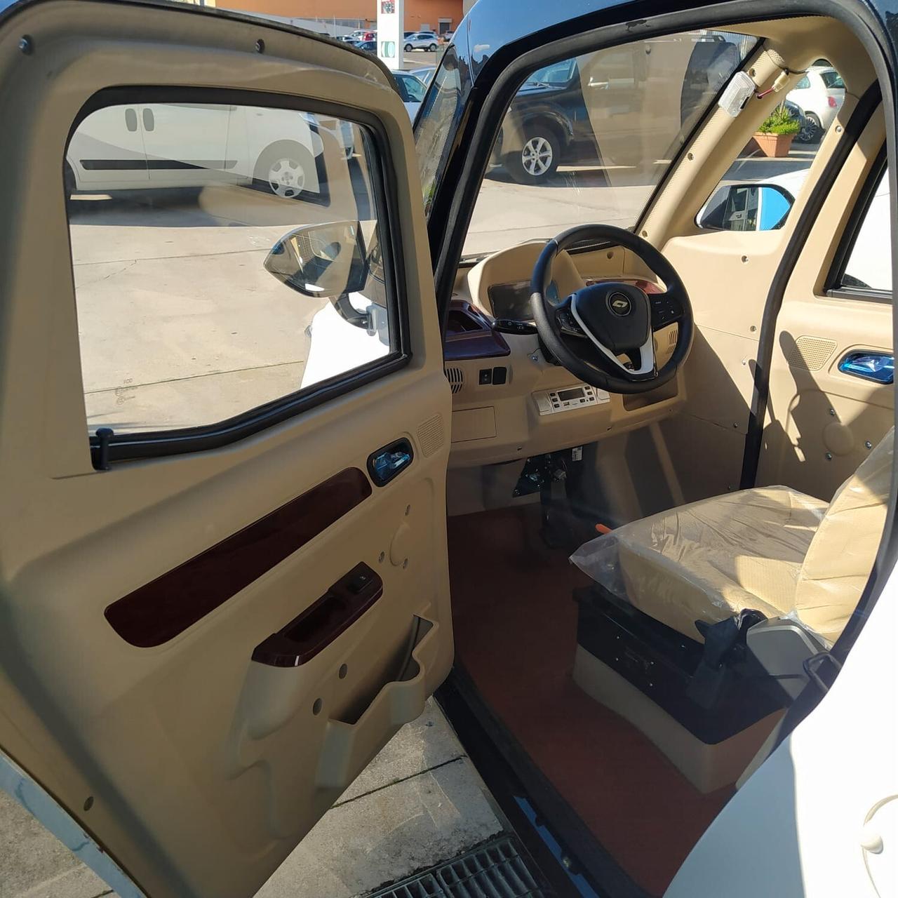 SGOMMINA CLASSIC - QUADRICICLO ELETTRICO PER ANZIANI E DISABILI NOVITA' 2026 IN PRONTA CONSEGNA