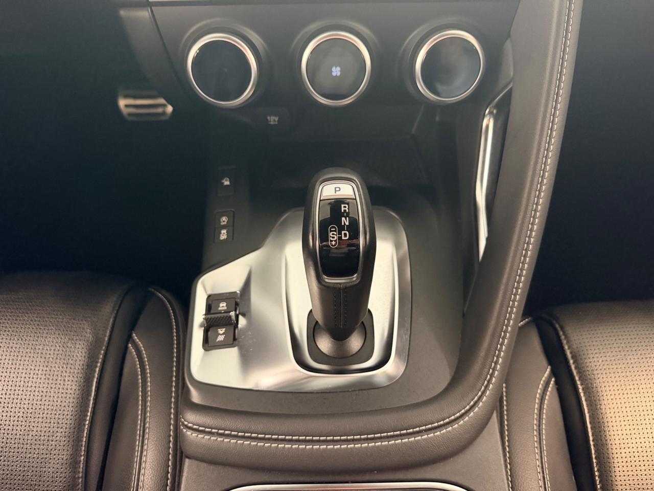 Jaguar E-Pace 2.0D 180 CV AWD R-Dynamic