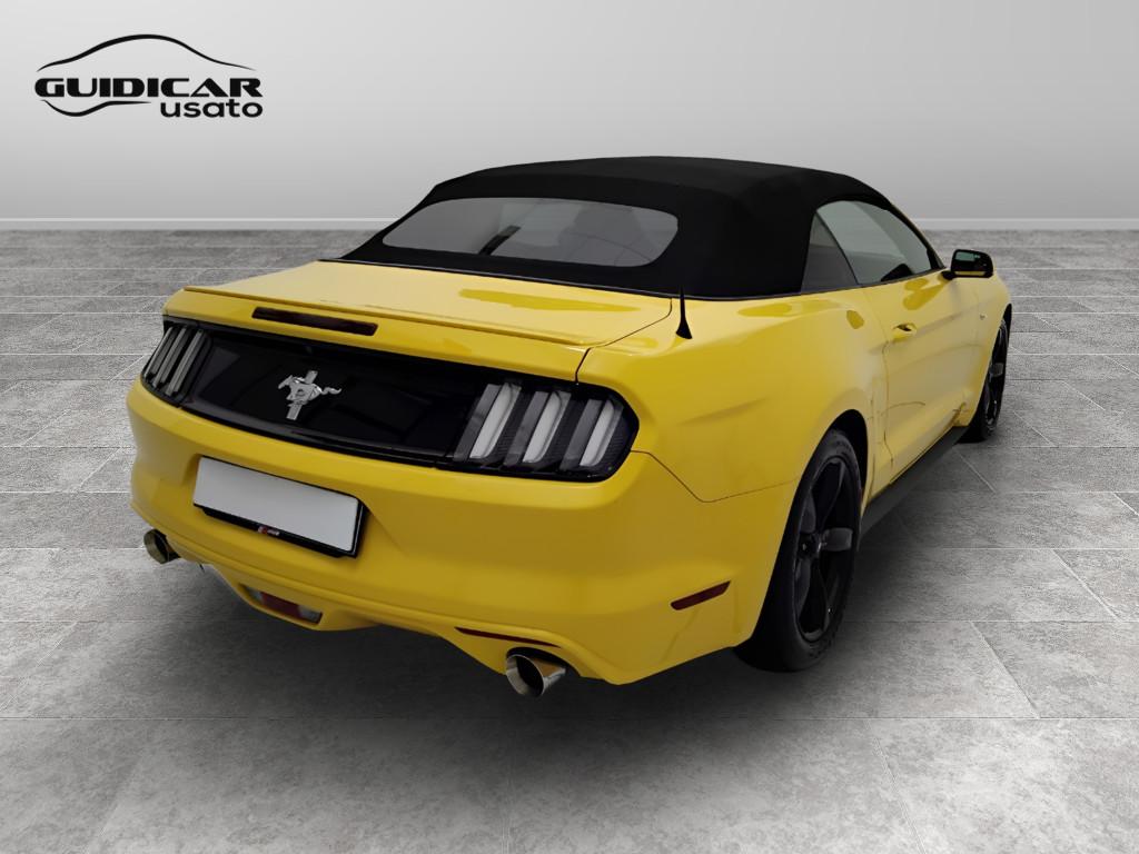 FORD Mustang VI 2015 Convertible - Mustang Convertible 3.7 V6 332 CV