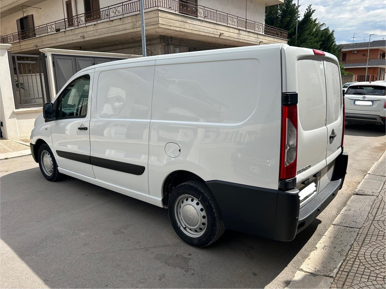 Peugeot Expert 2.0 HDi 125CV FAP PL-TA 12Q Furgone