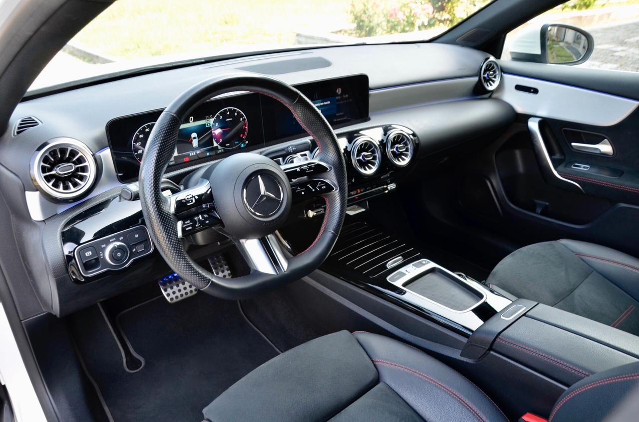 MERCEDES-BENZ A 180 AMG LINE PREMIUM PLUS 136cv AUTO, SERVICE MERCEDES, FULL LED, RETROCAMERA, LUCI 64 COLORI, PERMUTE