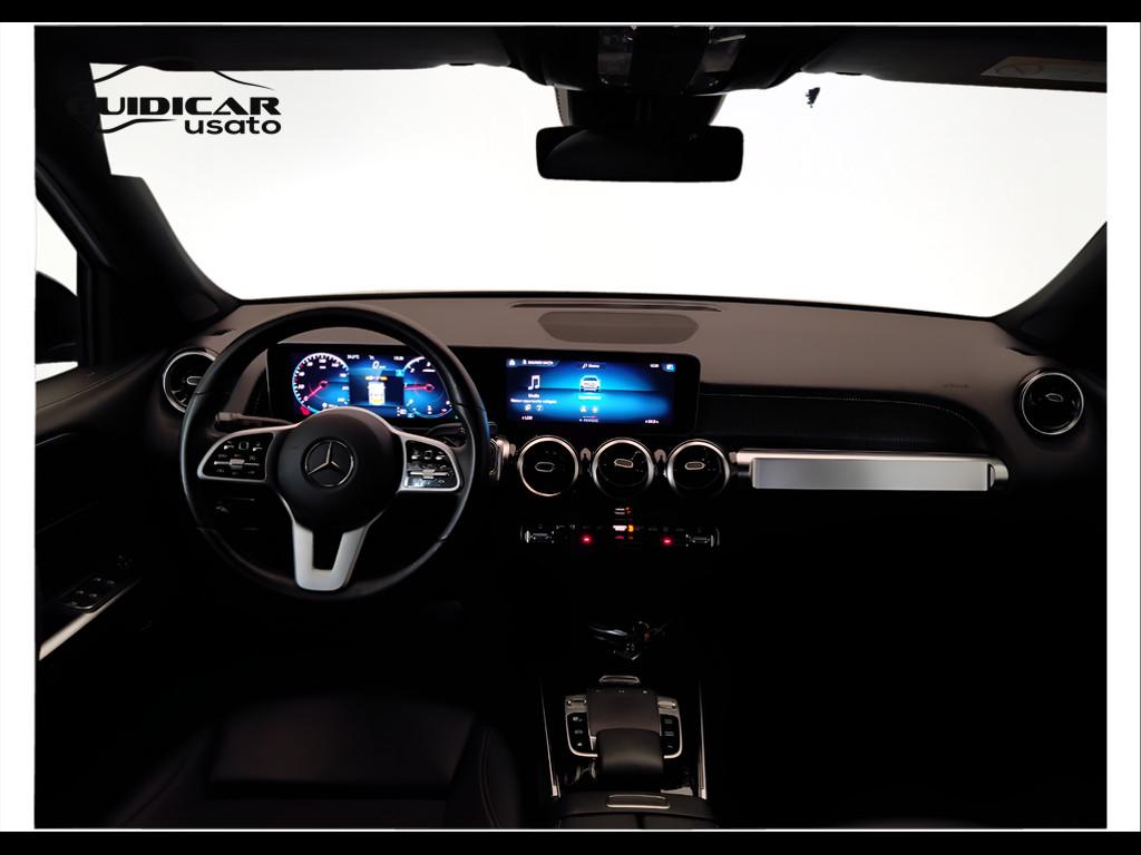 Mercedes-Benz GLB - X247 2019 - GLB 180 d Sport auto