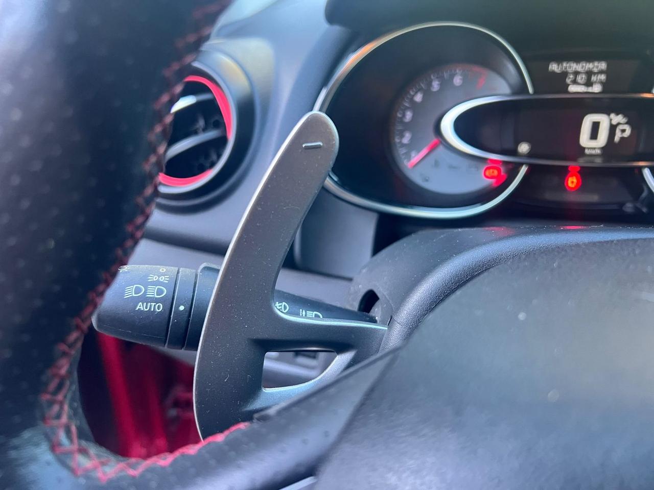 Renault Clio RS TCe 200 CV #8946