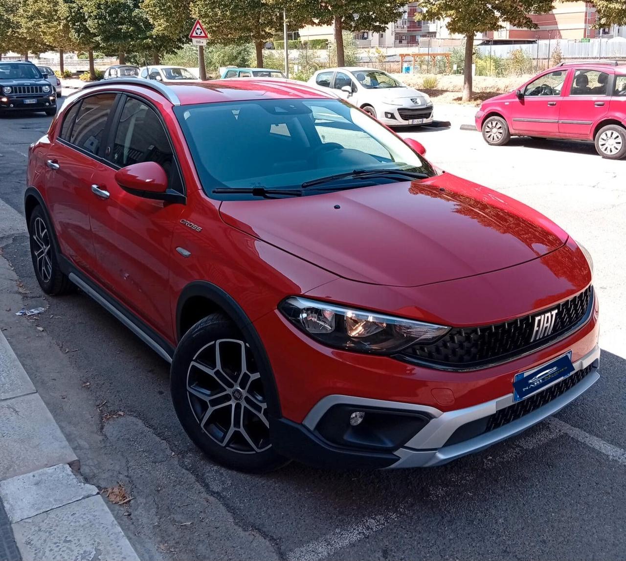 Fiat Tipo 1.5 Hybrid 5 porte Cross *PARI AL NUOVO*