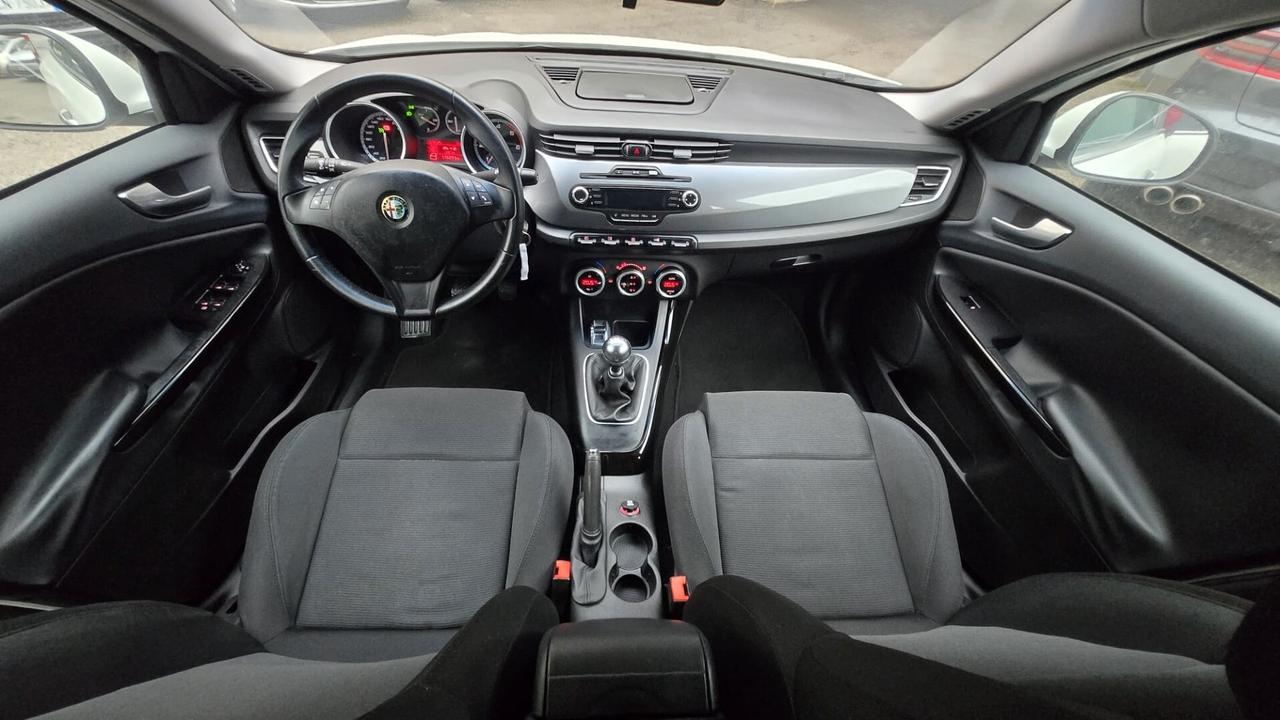 Alfa Romeo Giulietta 1.6 JTDm-2 105 CV Exclusive