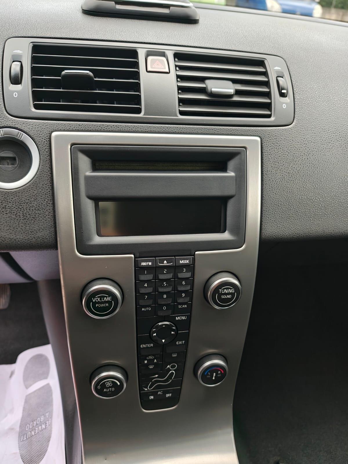Volvo V50 1.6 D 110 cv garantita 12 mesi perfetta